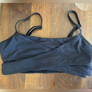 Alo sports bra